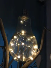 LICHT  birne light lamp leuchten hoffnung antik tapete spiegel